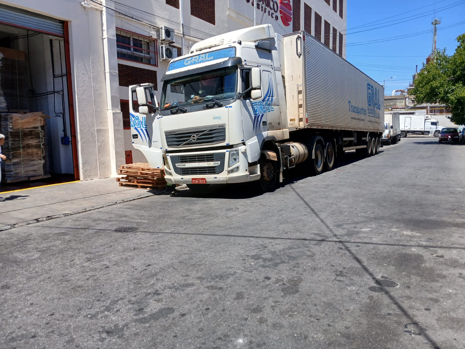 Camión Volvo en operación